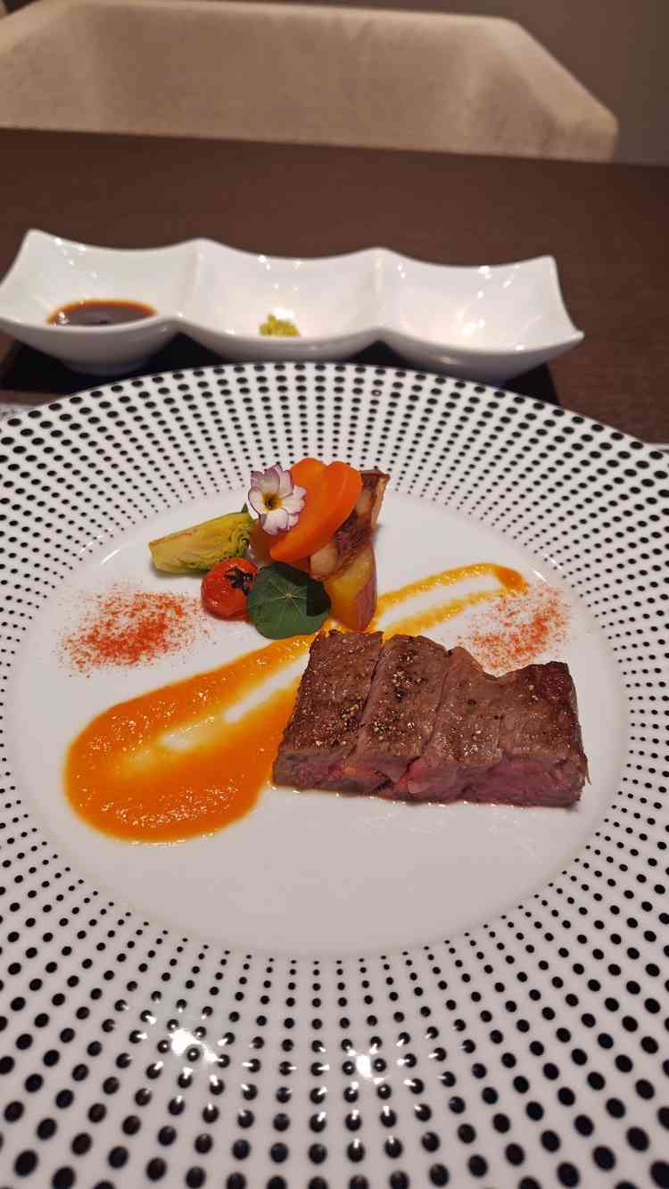 試食の飛騨牛のロティです。美味しかったです。