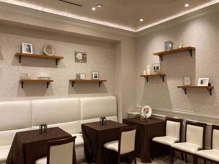 ゲストの方の待合室で、ウェルカムドリンクが魅力的でした。