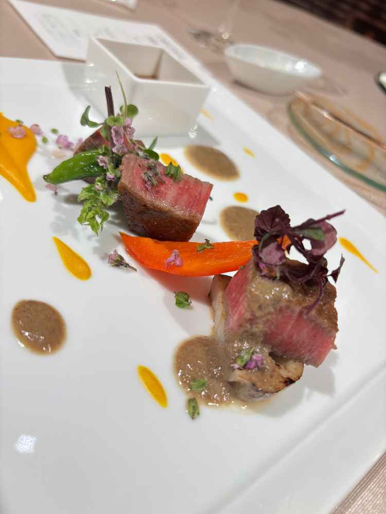 お肉はソースが選べました