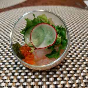 前菜。味付けやコンセプトにこだわりを感じた。