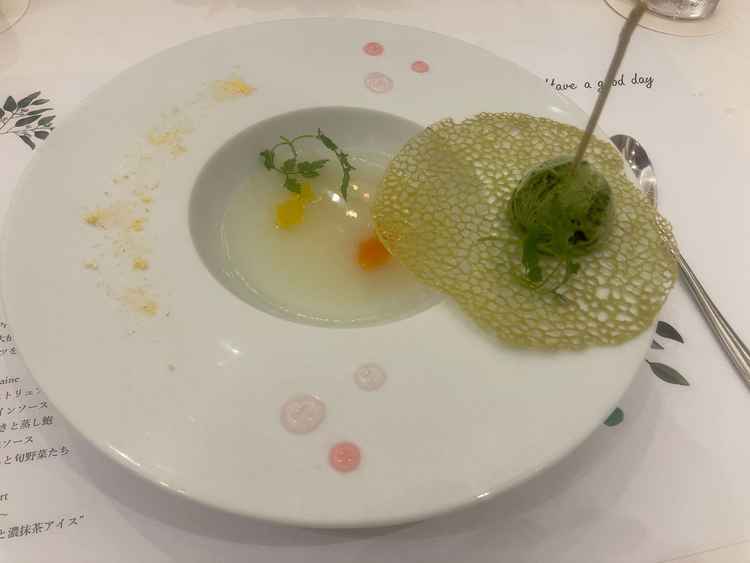 金魚がモチーフになったデザート