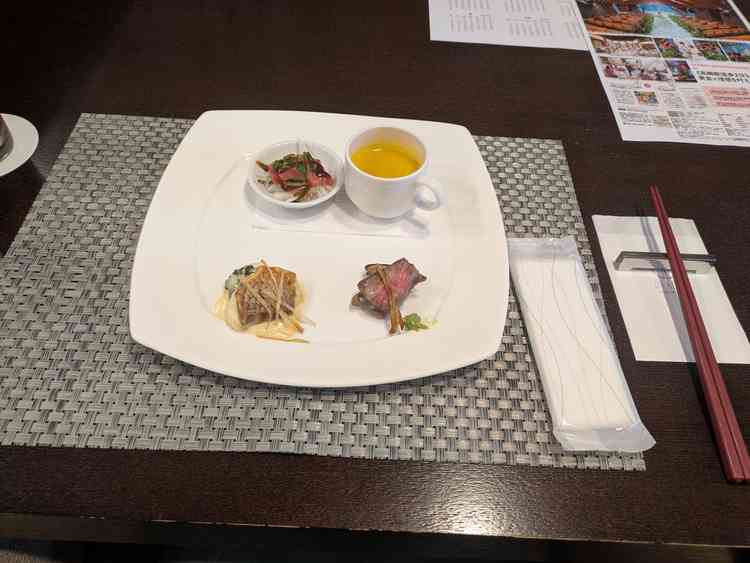 絶妙なお肉の焼き加減！