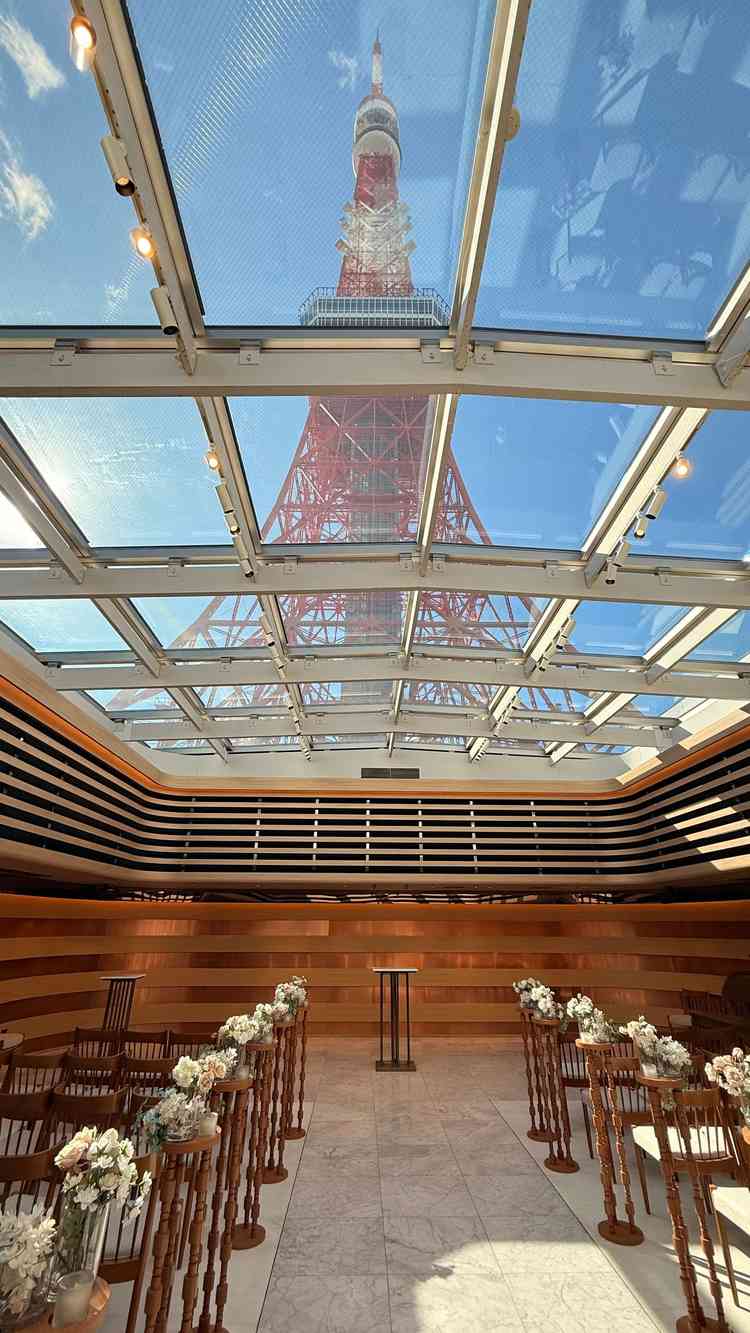 東京タワーの真下のチャペル