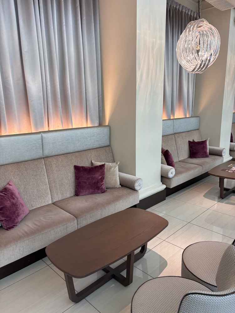 待合室兼打ち合わせ場所