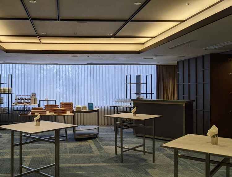 見学した披露宴会場。