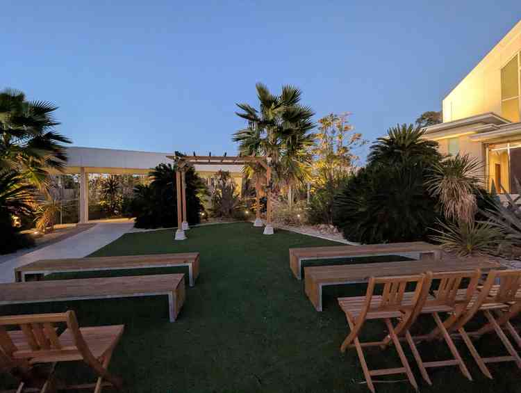 ガーデン挙式会場