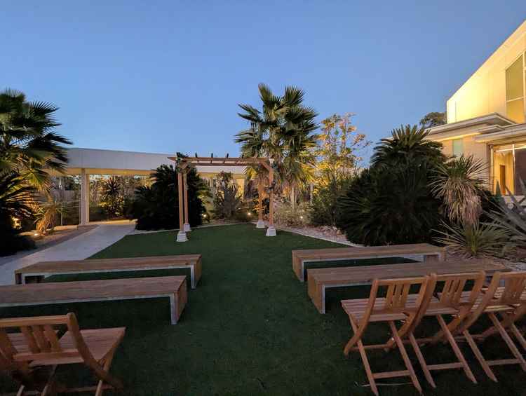 ガーデン挙式会場