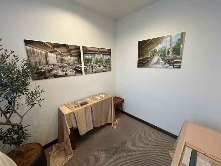 改装後のイメージ写真や建物に使われている壁材