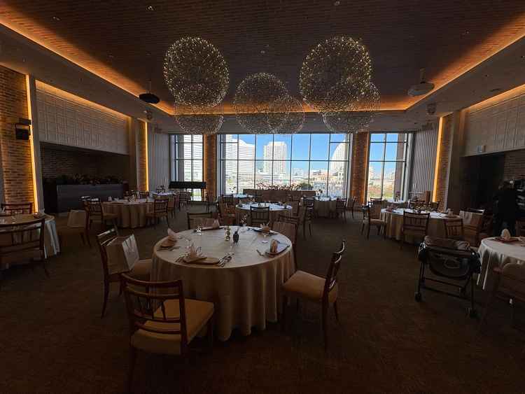 披露宴会場扉側