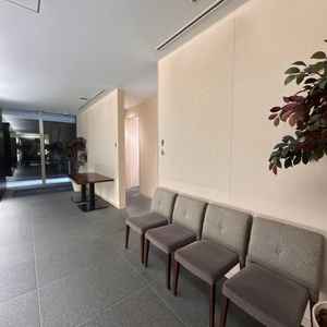 チャペルへと続く道