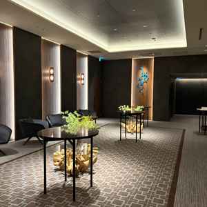 入場前の空間も高級感があり、ここでの写真でも映える