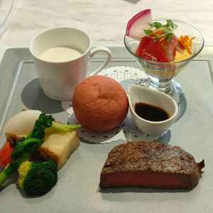 提供された試食メニュー。