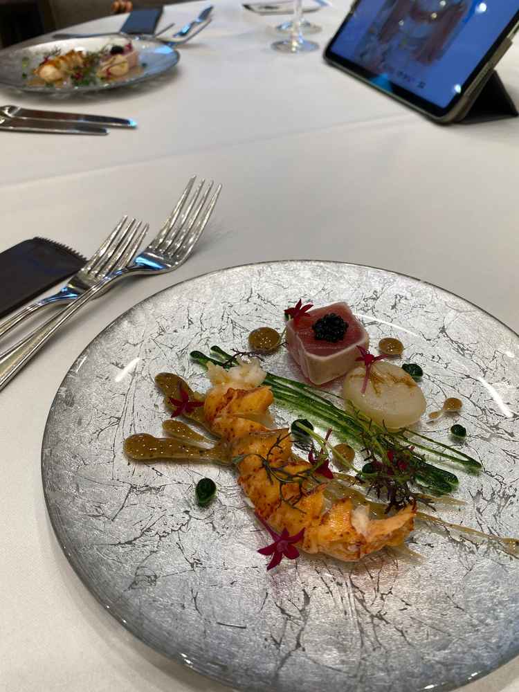 試食会で提供された『本日の魚介のオードブル』