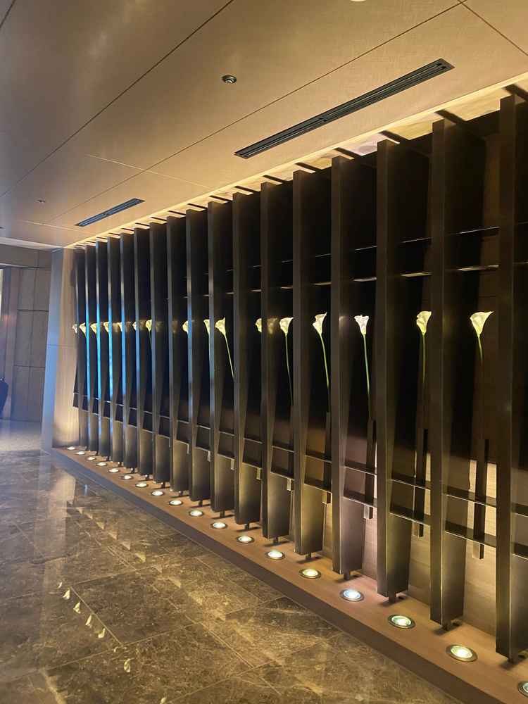 披露宴会場前のスペース。フォトスポットがあり、参列者を飽きさせない。