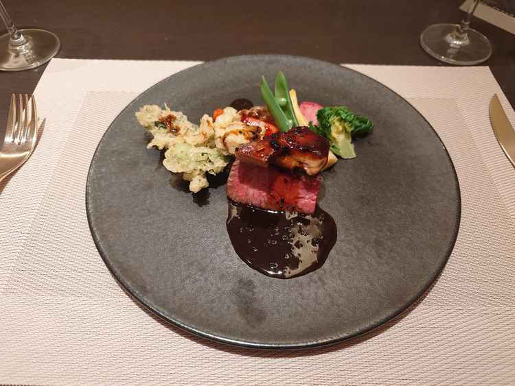 試食やシェフについての説明などから料理へのきちんとしたこだわりを感じた。味も確かだった。