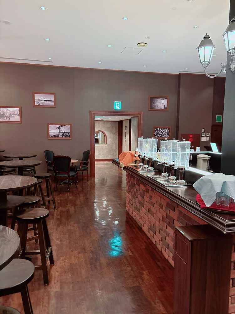 地下一階にあるゲストの控え室です。