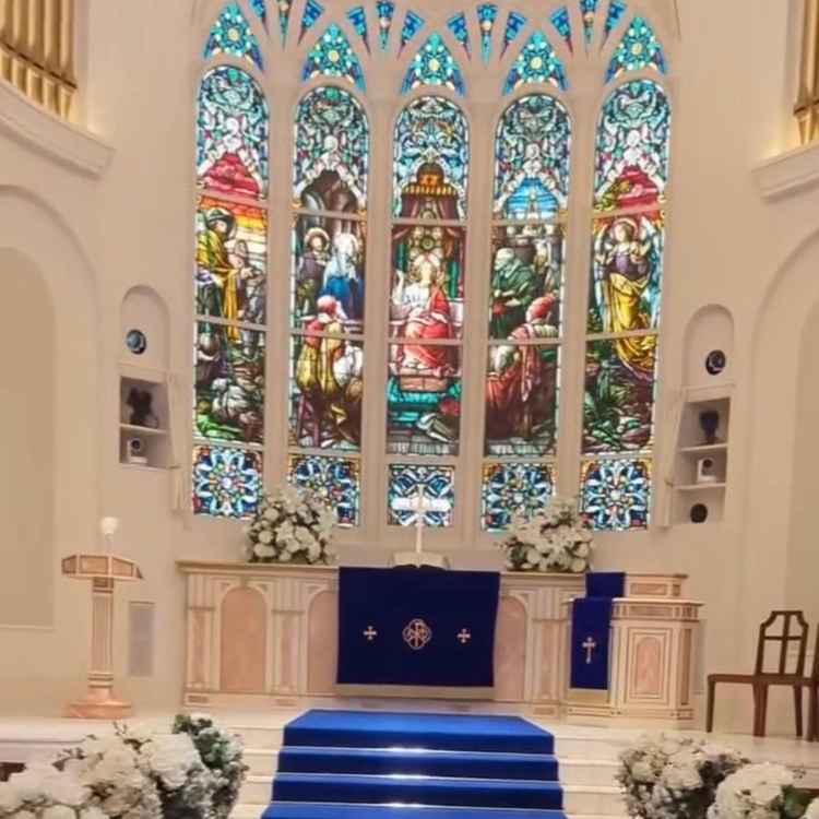 チャペル。青いバージンロードが素敵でした。