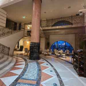 参列者の待ち合いの椅子