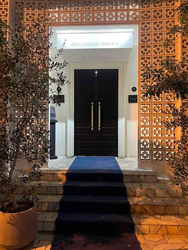 結婚式場の入場口です。