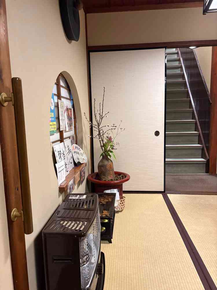 靴を脱いで上がる座敷スタイル