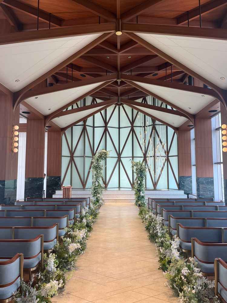 メインのチャペル。新しいそうです。