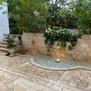 披露宴会場の庭