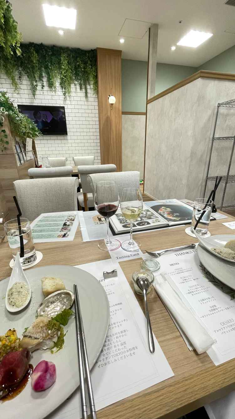 事前の期待通りお箸を使用した料理に心打たれました。