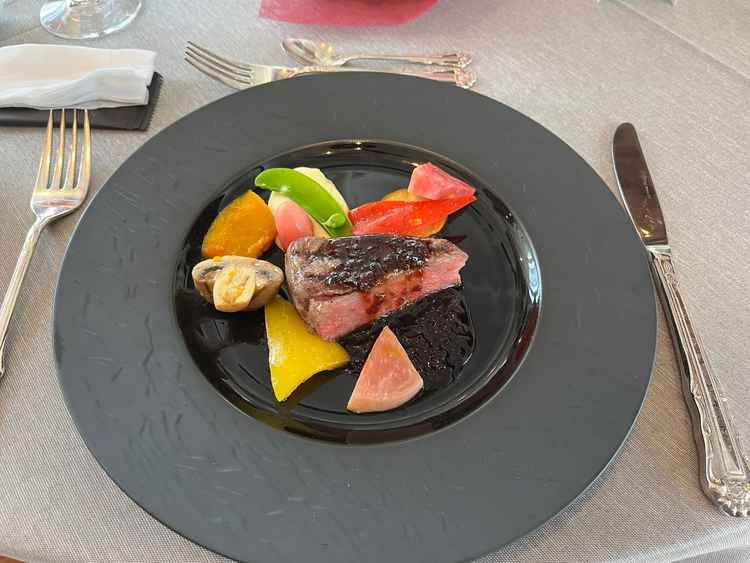 料理の口コミが高いとのことでしたが、本当に納得のいく美味しい味でした。