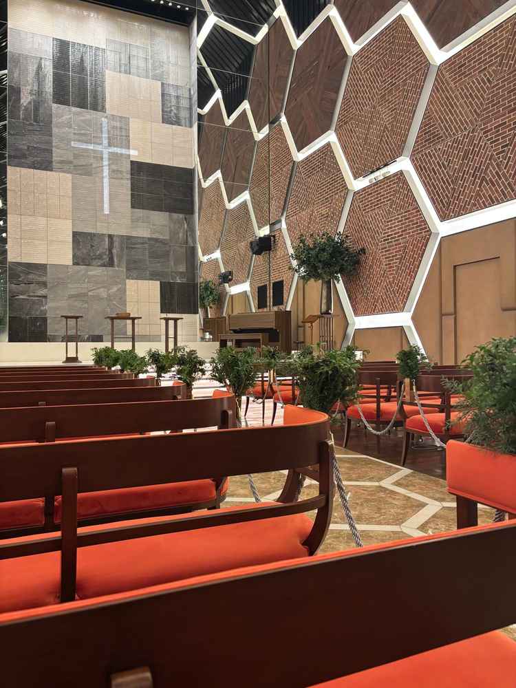 二つ目に見学したチャペルです。