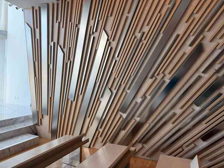 チャペルの壁紙がカッコよかった。