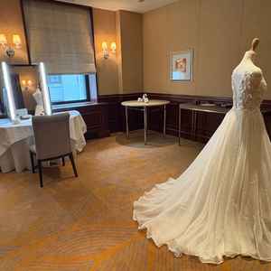 新婦のメイクルームです。空間がとても美しいです。