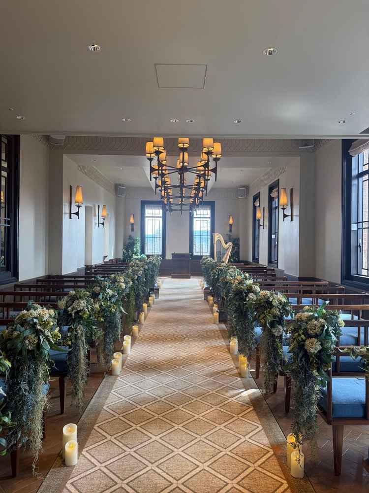 チャペルは日当たりもよく素敵な雰囲気。