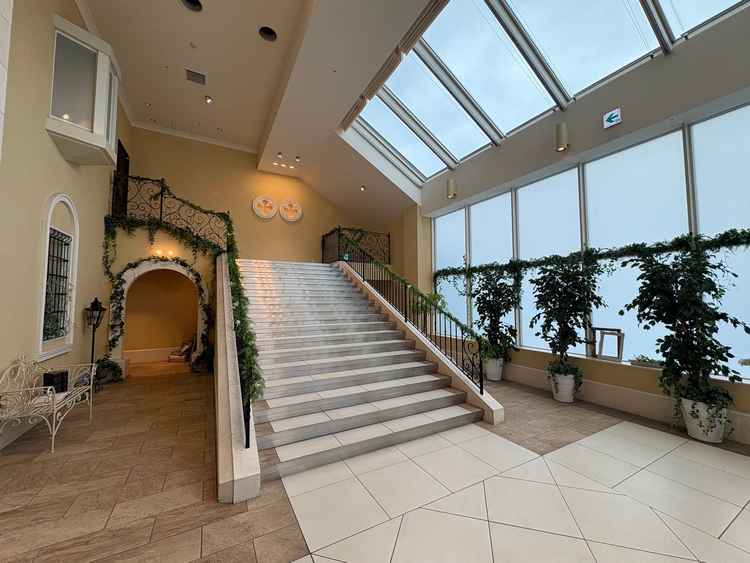 挙式後に登場するバルコニー