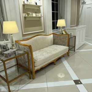 披露宴会場の前の部屋。