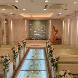 ゲストとの距離が近い挙式ができそうです。