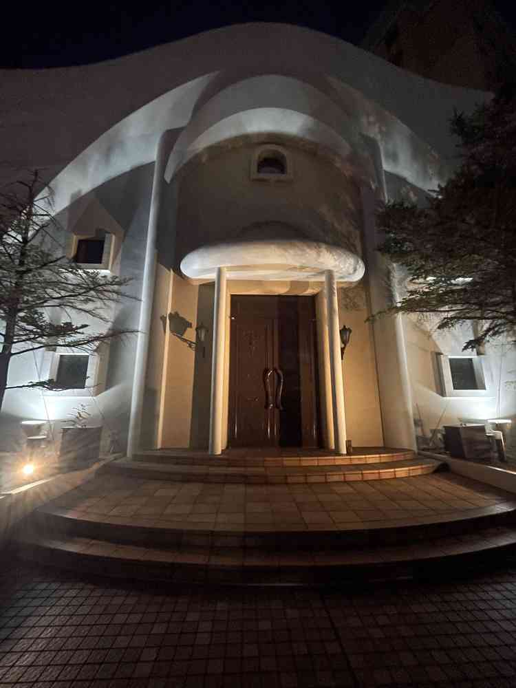 チャペルの外観。神聖な雰囲気を感じました。