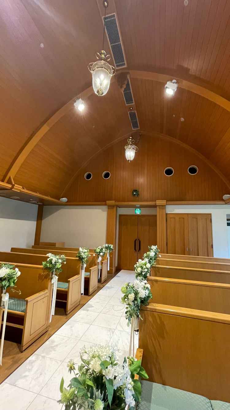 チャペルの入り口。ナチュラルな雰囲気が安心感ありました。