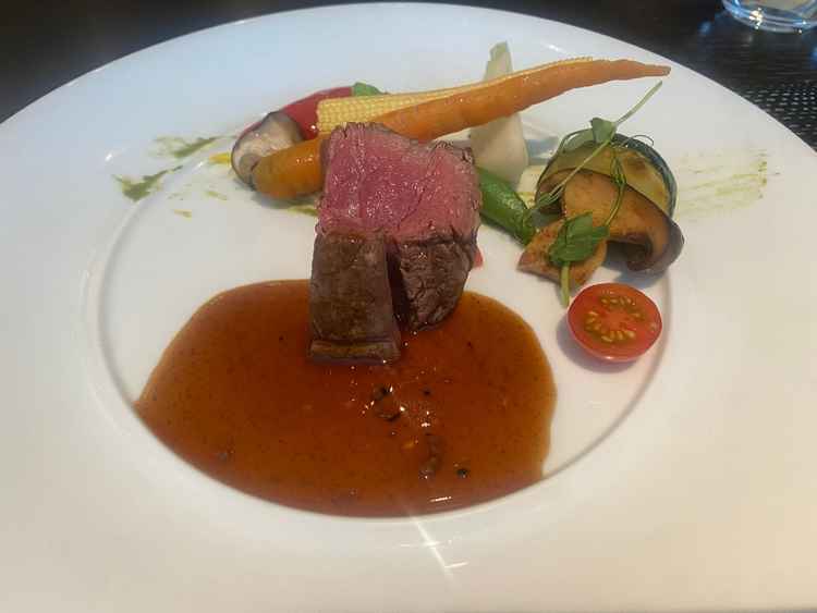 試食。提携してるブランドのお肉。かなり柔らかかったです。
