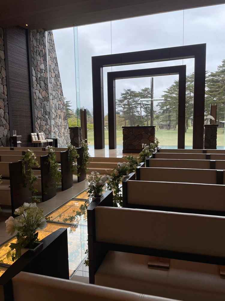 挙式場の一つである、「光のチャペル」