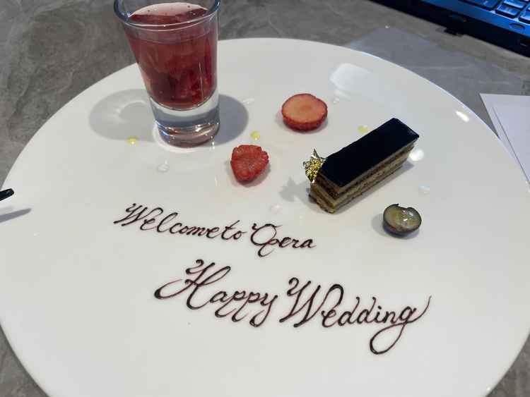 お料理がとてもおいしく、デコレーションもとてもかわいかったです。