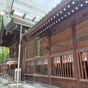 神前式を行える警固神社の境内。式は基本親族のみで執り行うとのことでした。