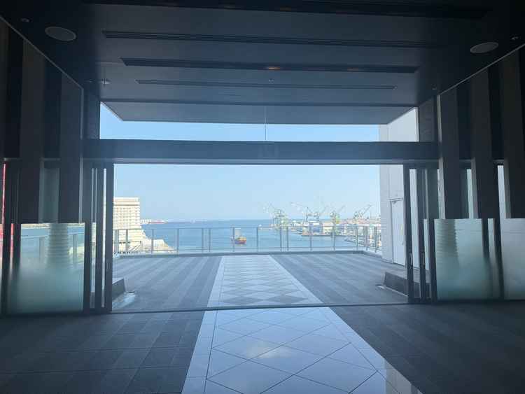 海が見えて開放的です。