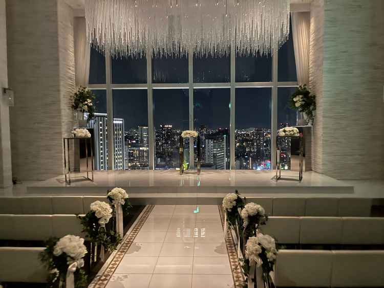 チャペルはとても開放的で美しかったです。