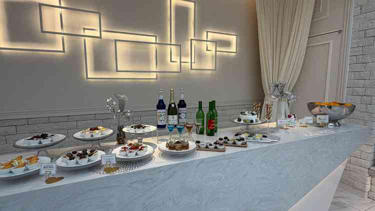 ウェルカムパーティのバイキング軽食とデザート。