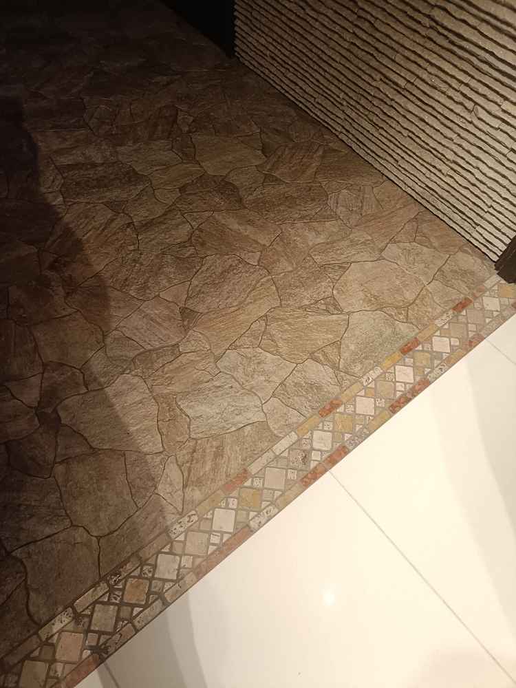 チャベルの石畳の感じはいい感じでした