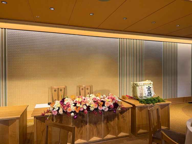 記念館の会場。鏡開きもできます。