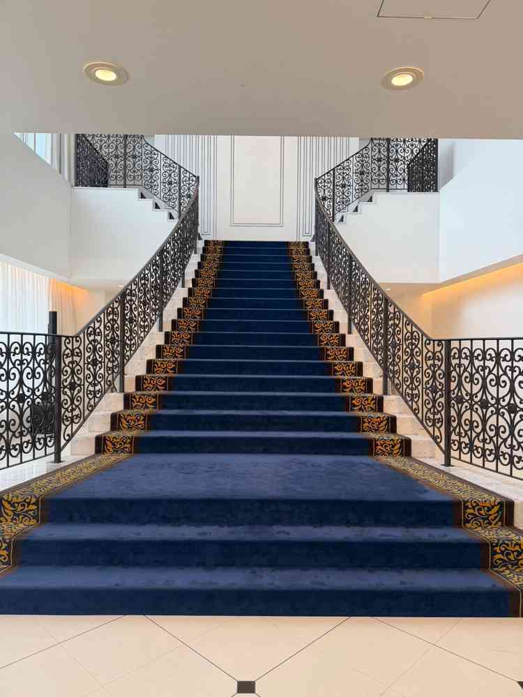 フラワーシャワー、ブーケトスができるスペース