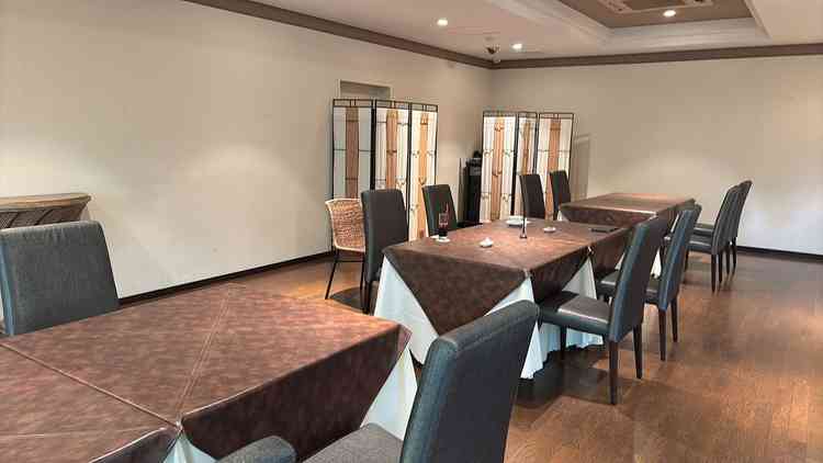 少人数の会場では個室専用のトイレがあり、食事会中もプライベート感があっていいなと思いました。