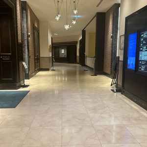 ホテルモントレ姫路の廊下の一部です