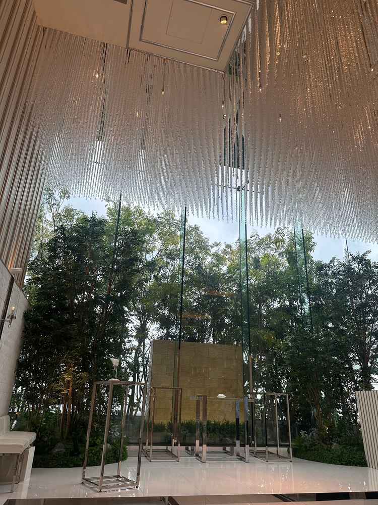 チャペル。緑が綺麗で自然光がよく入り明るかった。